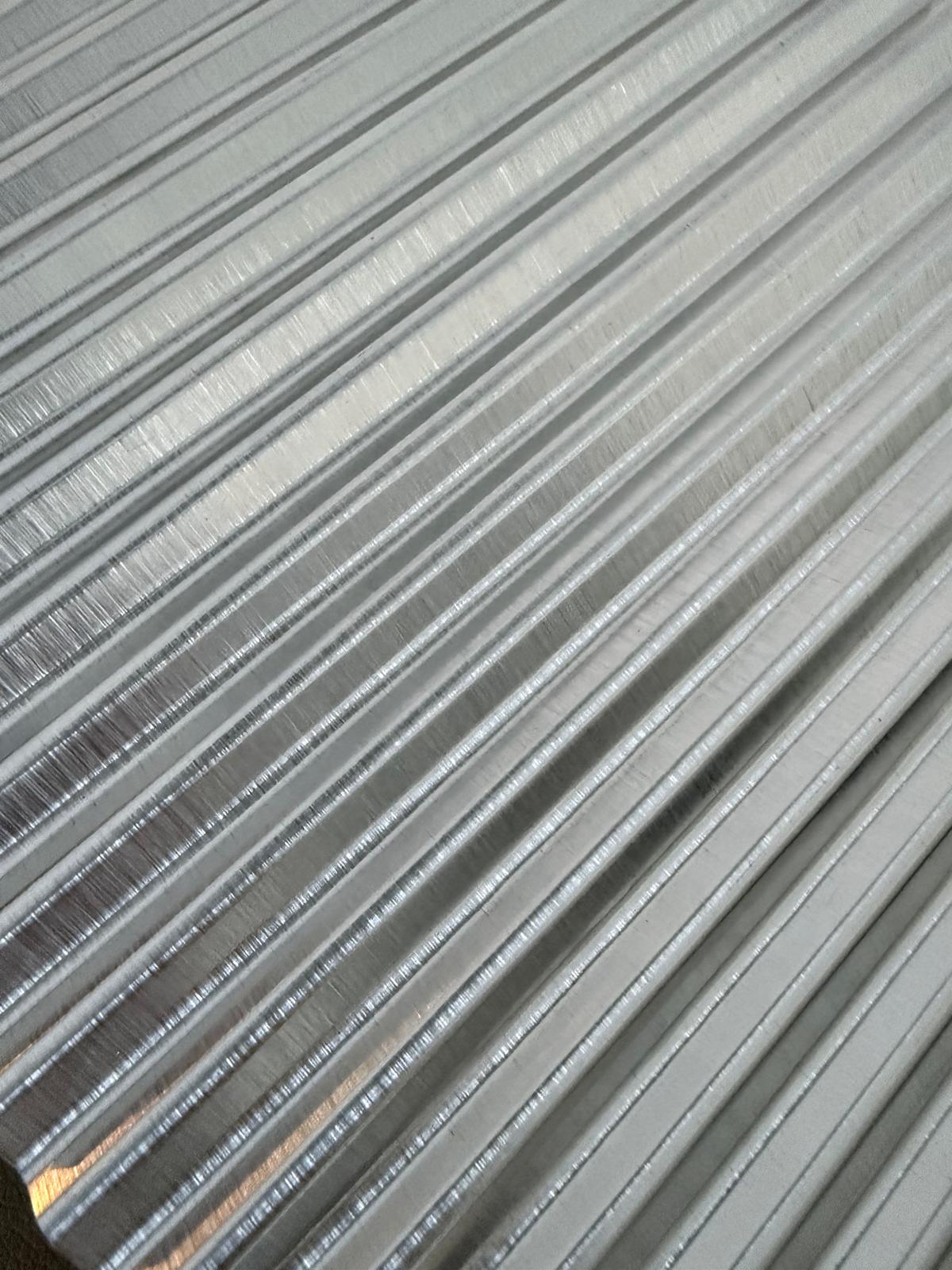 Core greca profilo